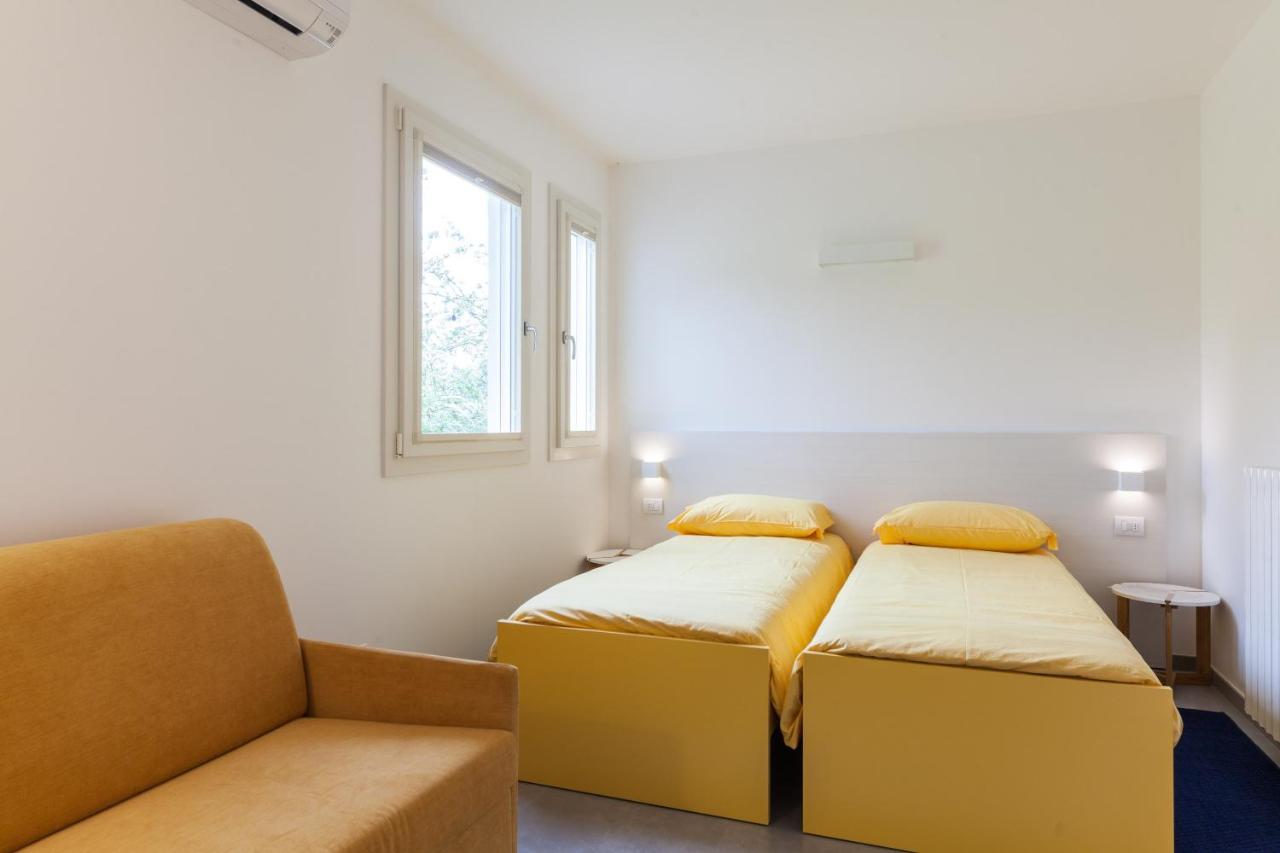Rose Canine B&B Cesenatico Eksteriør bilde