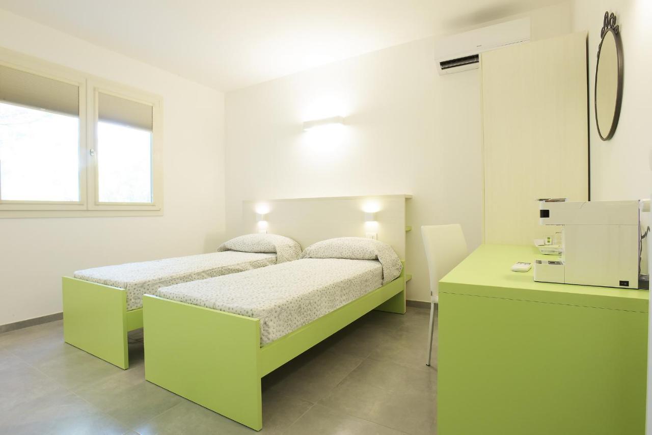 Rose Canine B&B Cesenatico Eksteriør bilde