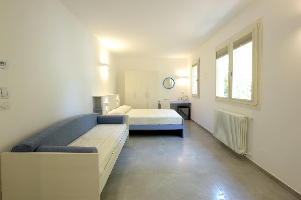 Rose Canine B&B Cesenatico Eksteriør bilde